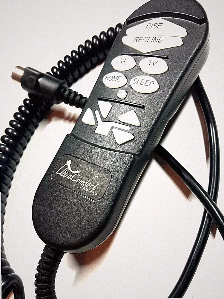 BRAND NEW! Golden / Ultra Comfort America Recliner Lift Chair - Remote Control